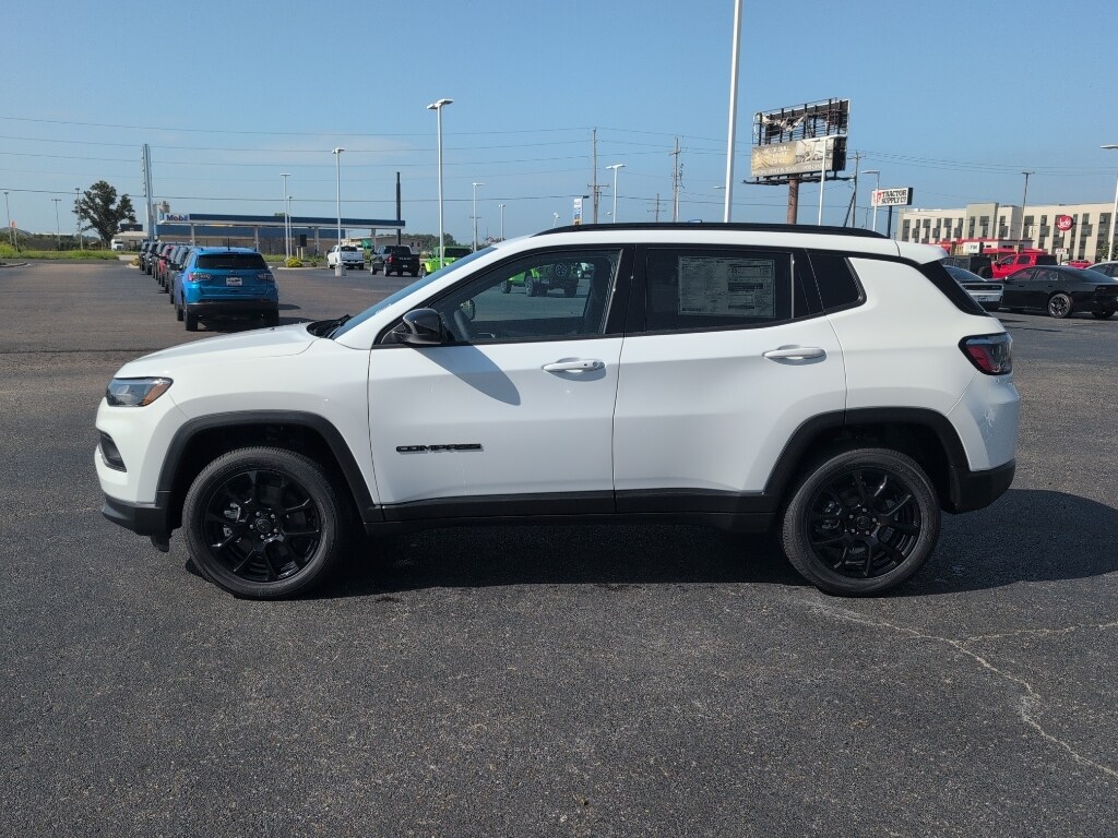New 2026 Jeep Compass LATITUDE ALTITUDE 4X4 Sport Utility