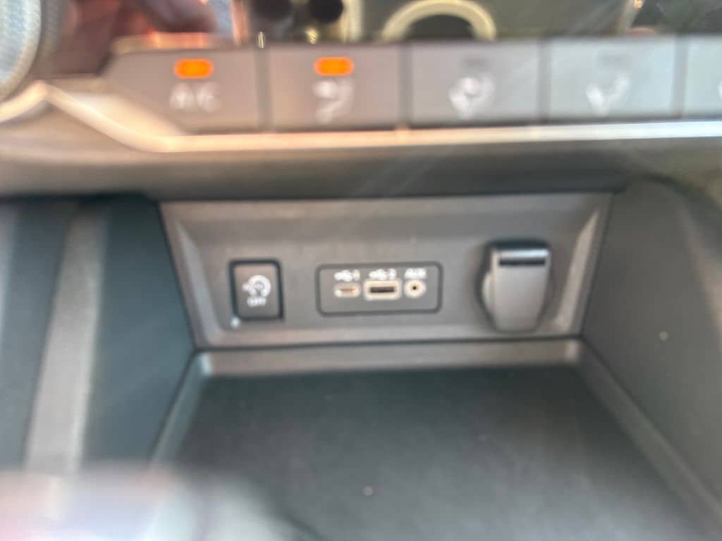 2024 Nissan Sentra SV - Photo 22