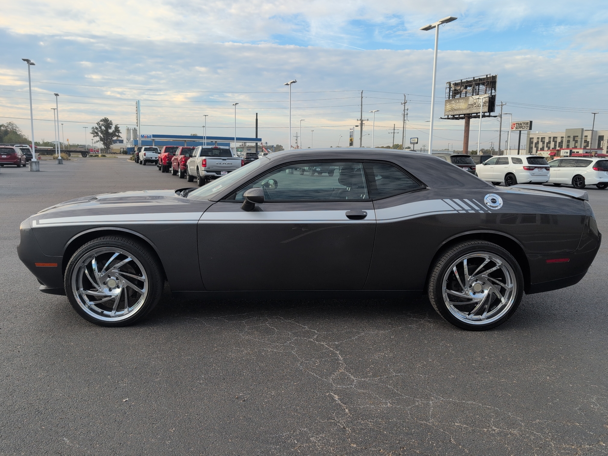 Used 2021 Dodge Challenger SXT Coupe