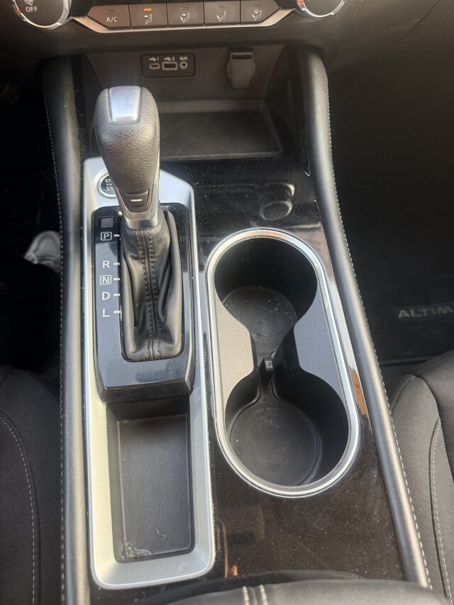 2023 Nissan Altima 2.5 SV photo 4