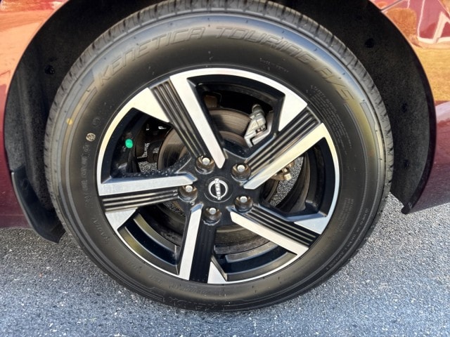 2024 Nissan Sentra SV - Photo 7