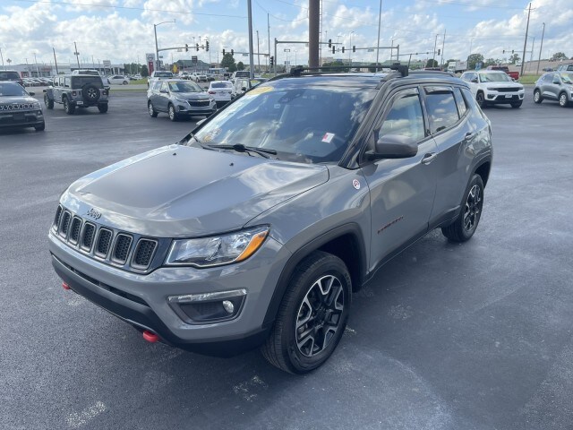 2021 Jeep Compass Trailhawk photo 2