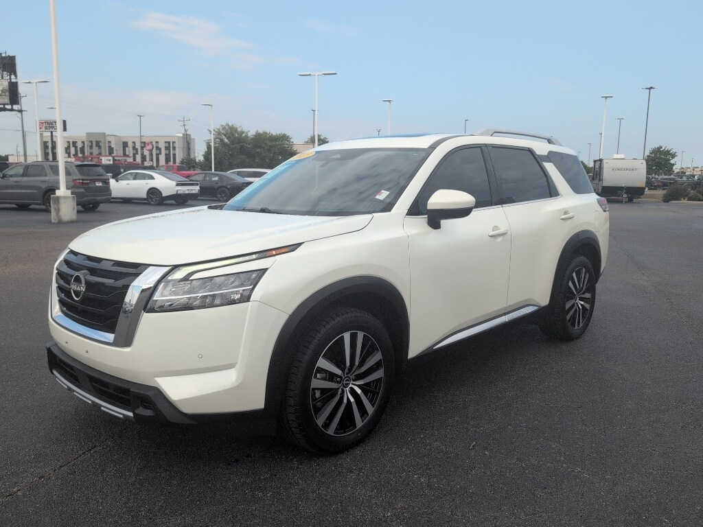 Used 2023 Nissan Pathfinder Platinum Sport Utility