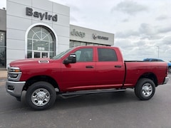 2026 Ram 2500 TRADESMAN CREW CAB 4X4 6'4 BOX Pickup