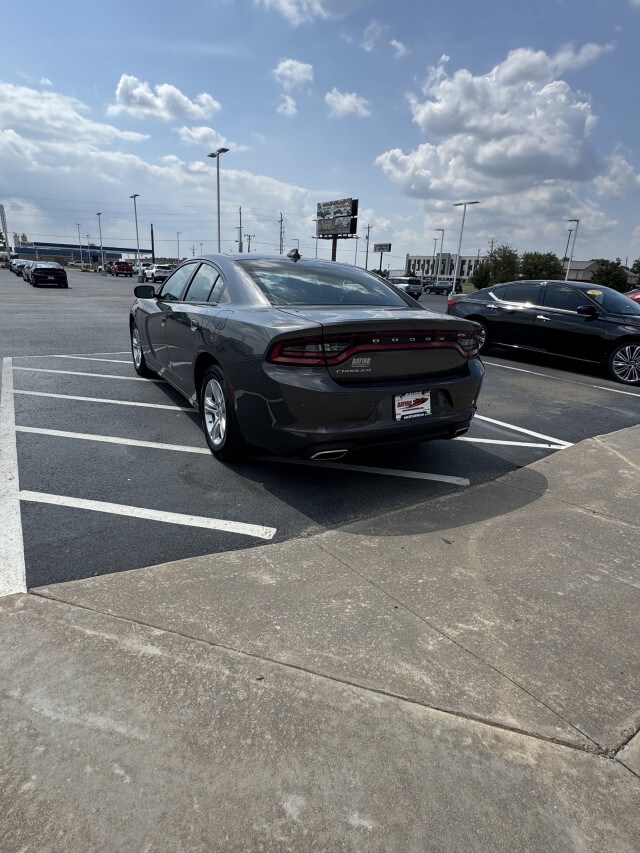 2023 Dodge Charger SXT photo 3