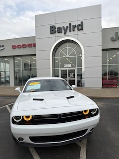 2020 Dodge Challenger SXT Coupe
