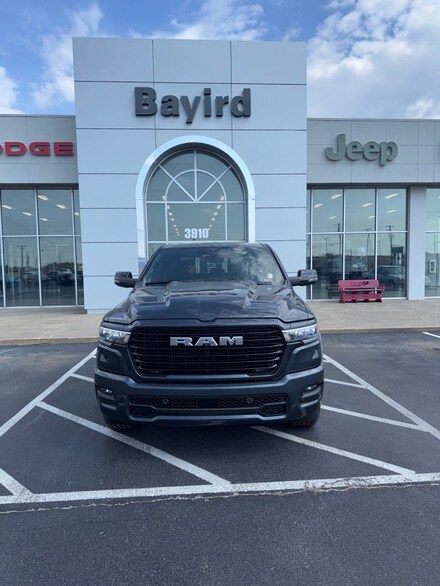 2026 Ram 1500 LARAMIE CREW CAB 4X4 5'7 BOX Pickup