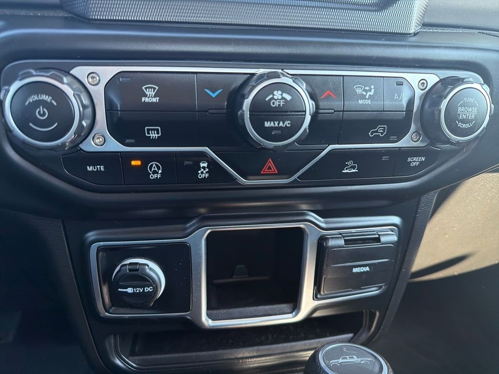 Used 2023 Jeep Gladiator Sport Crew Cab