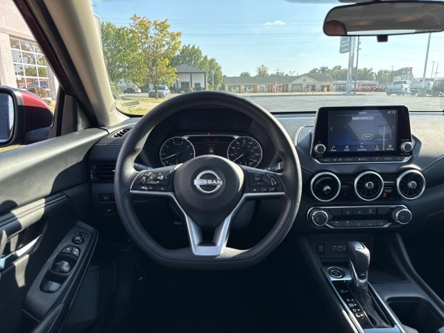 2024 Nissan Sentra SV - Photo 12