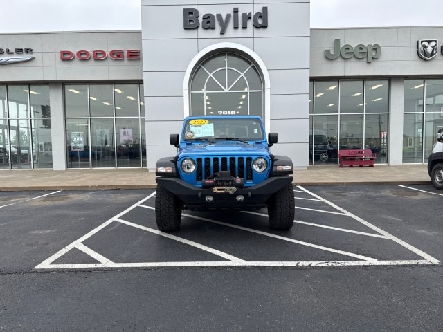 Used 2022 Jeep Gladiator Rubicon with VIN 1C6JJTBGXNL102139 for sale in Blytheville, AR