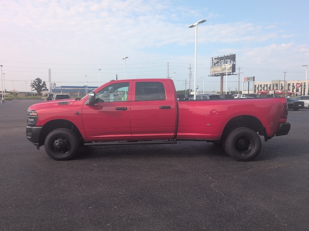 New 2026 Ram 3500 TRADESMAN CREW CAB 4X4 8' BOX Pickup