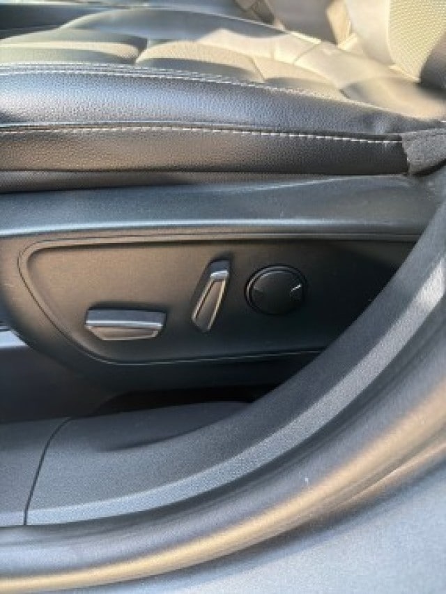 2022 Ford Escape SEL - Photo 17