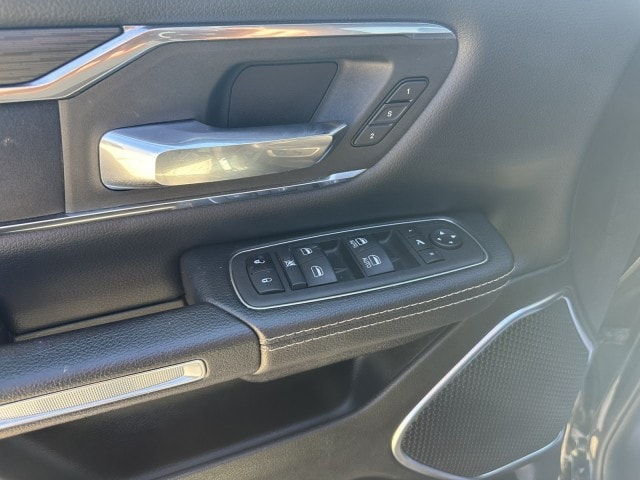 2024 RAM Ram 1500 Pickup Laramie - Photo 14