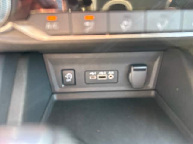 2024 Nissan Sentra SV - Photo 22
