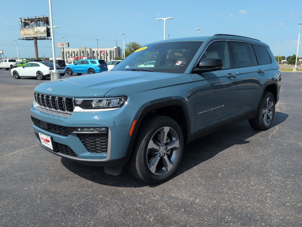 New 2026 Jeep Grand Cherokee L LIMITED 4X4 Sport Utility