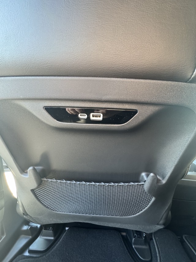2026 Chrysler Pacifica Select - Photo 20