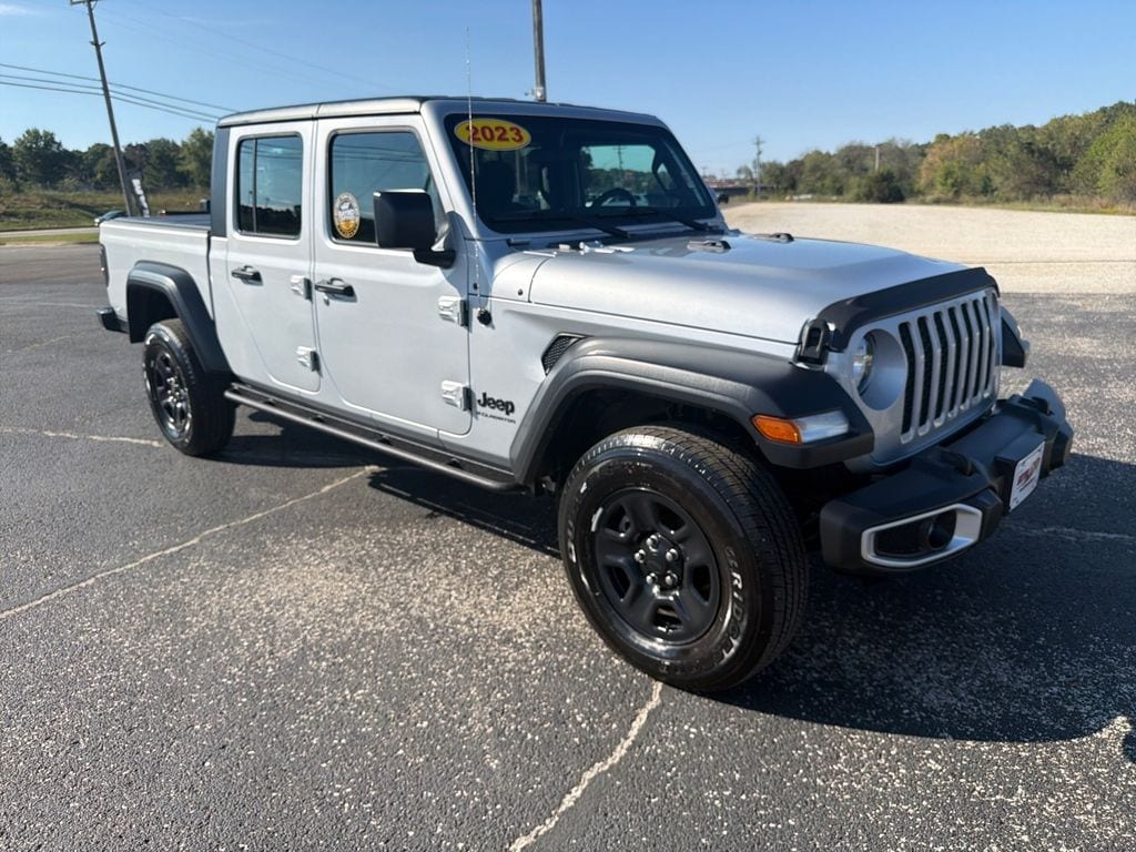 Used 2023 Jeep Gladiator Sport Crew Cab