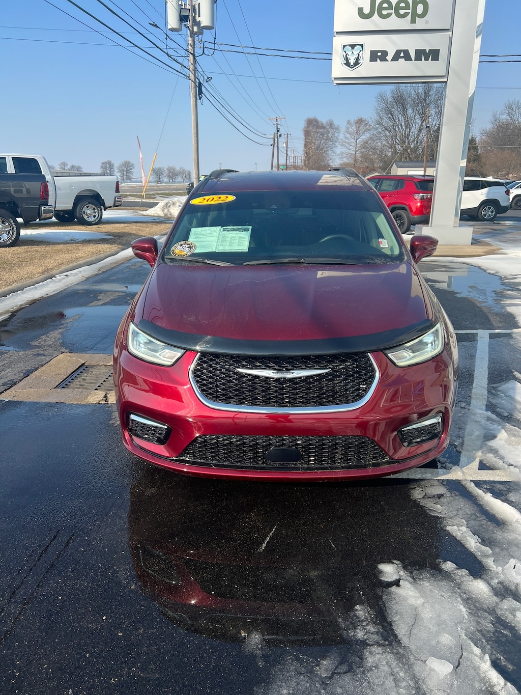 Used 2022 Chrysler Pacifica Touring L Van Passenger Van