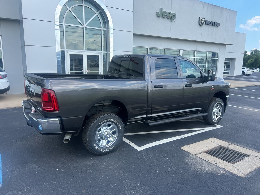 2025 RAM 2500 Tradesman - Photo 7
