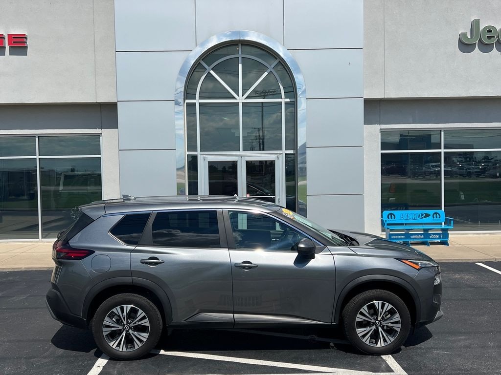 Used 2023 Nissan Rogue SV SUV