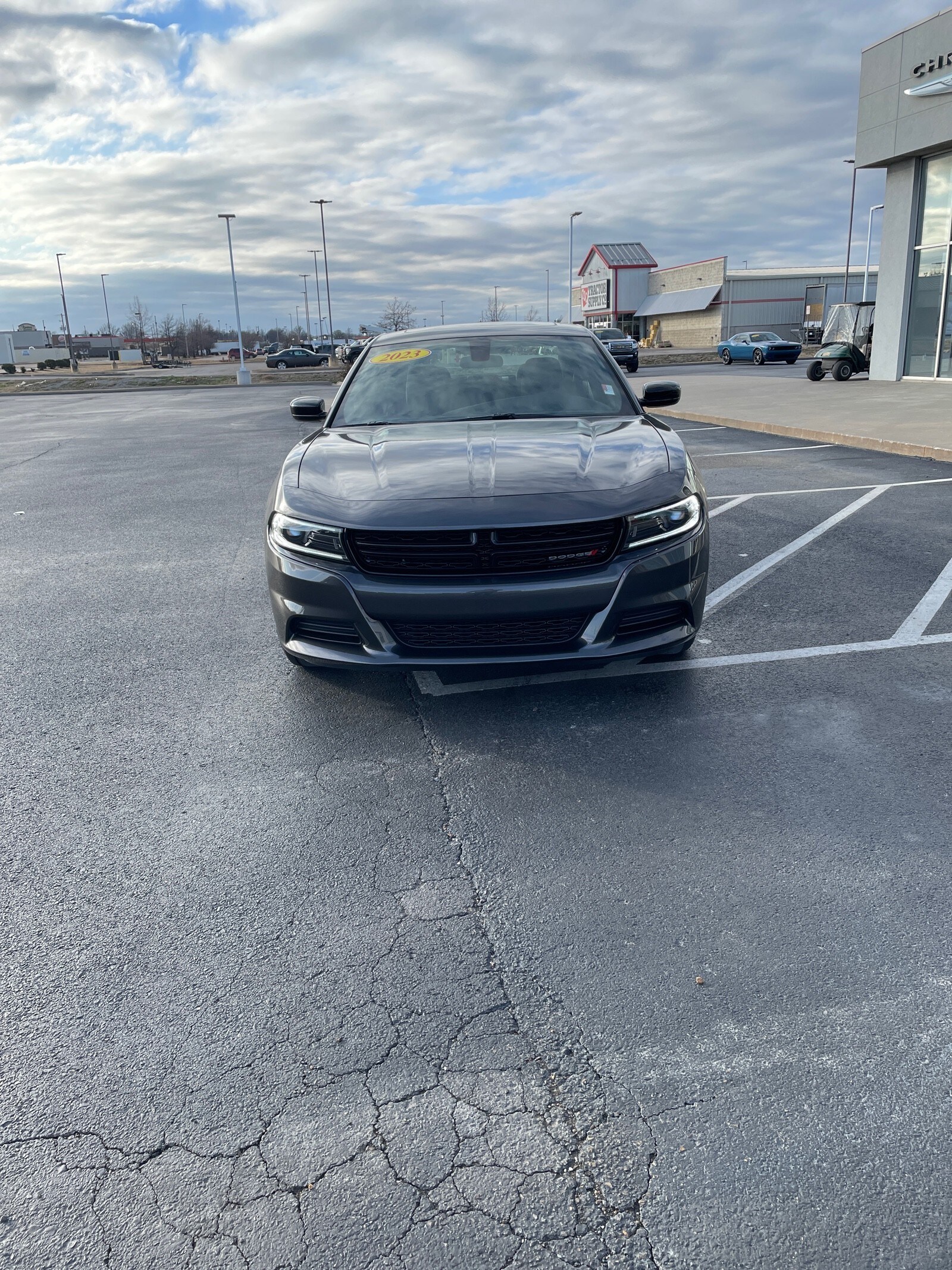 2023 Dodge Charger SXT photo 3