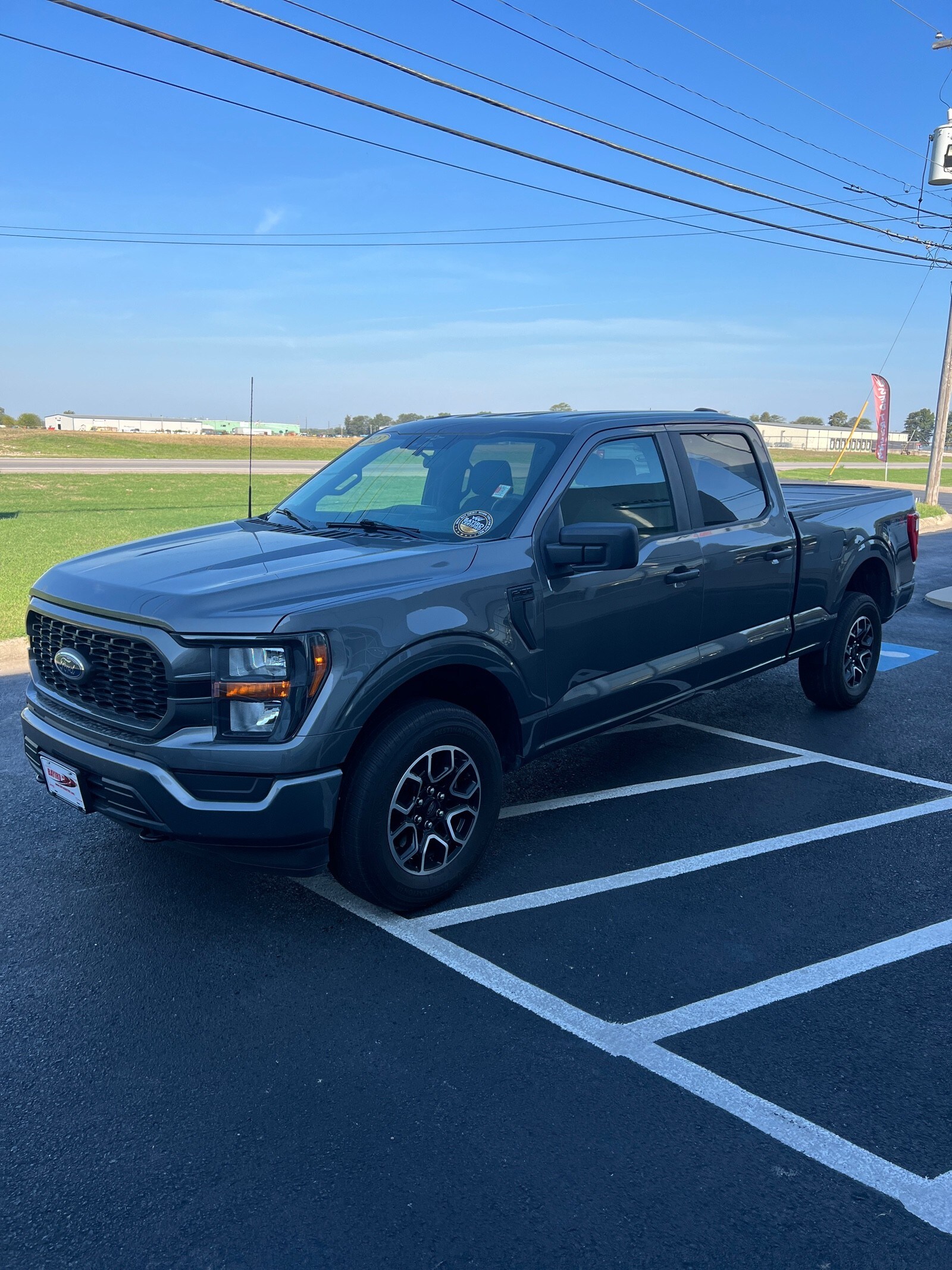 2023 Ford F-150 XL photo 2