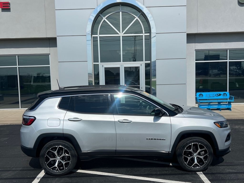 Used 2024 Jeep Compass Limited SUV