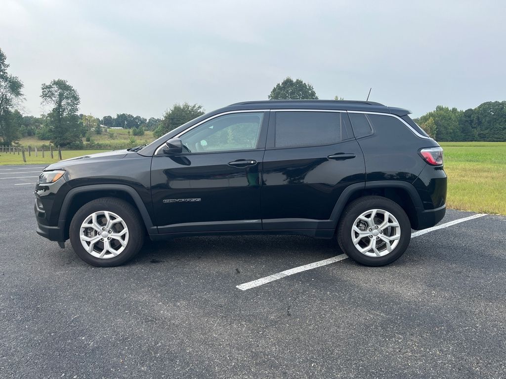 2024 Jeep Compass Latitude - Photo 9