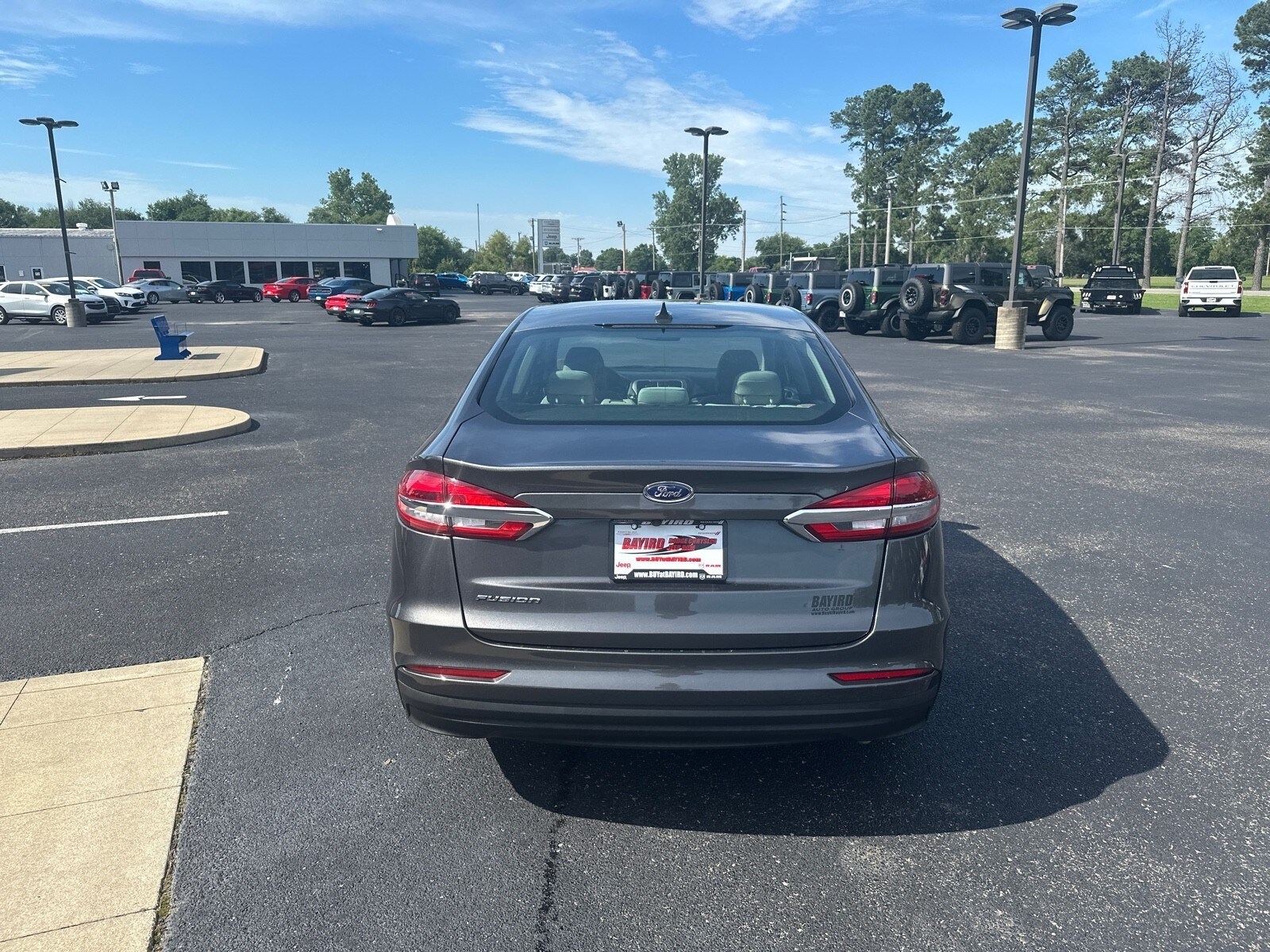 2020 Ford Fusion S photo 3