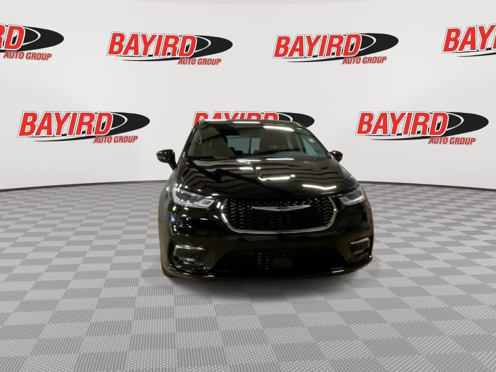 Used 2024 Chrysler Pacifica Touring L Van Passenger Van