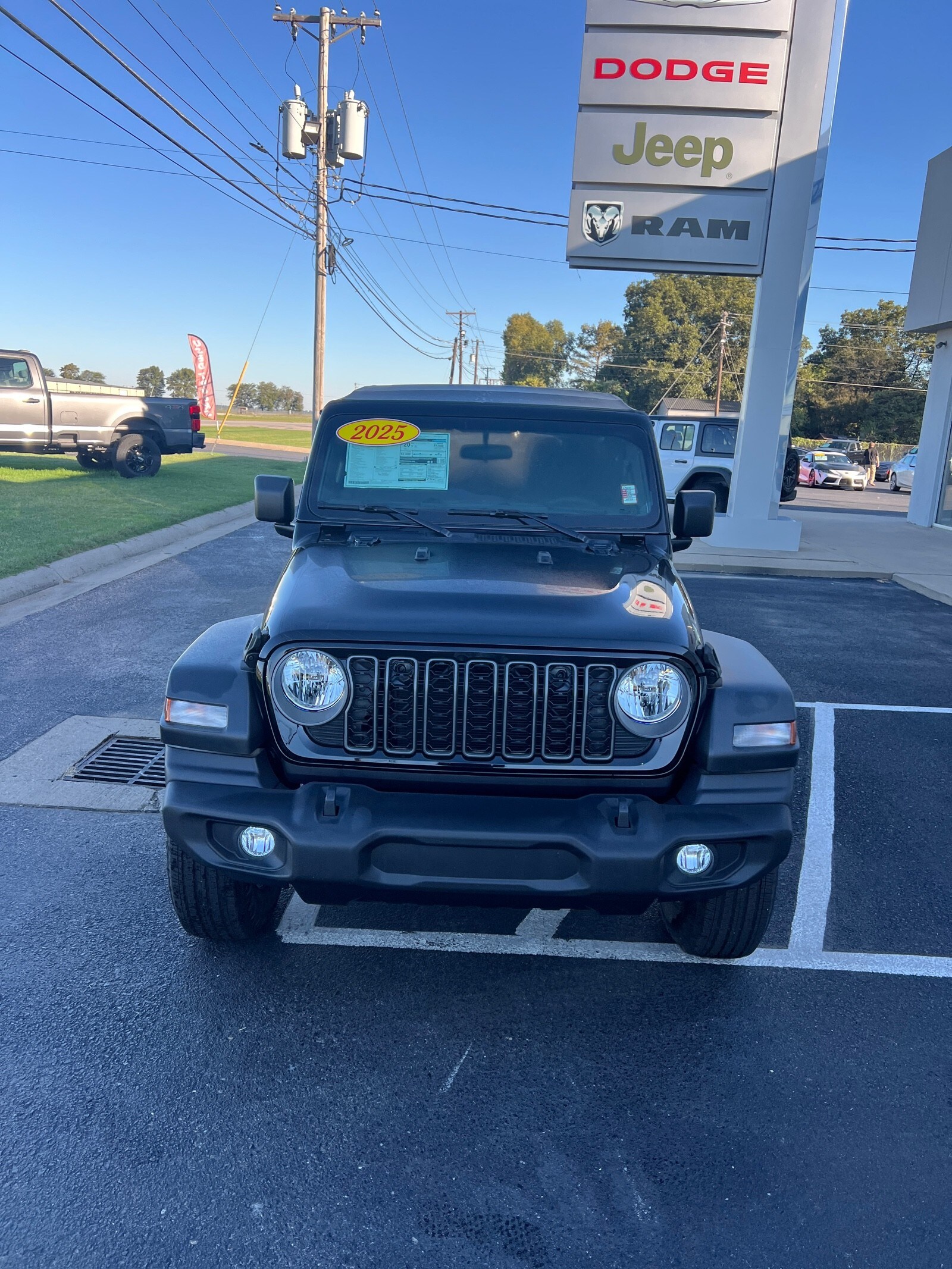 2025 Jeep Wrangler Sport photo 2