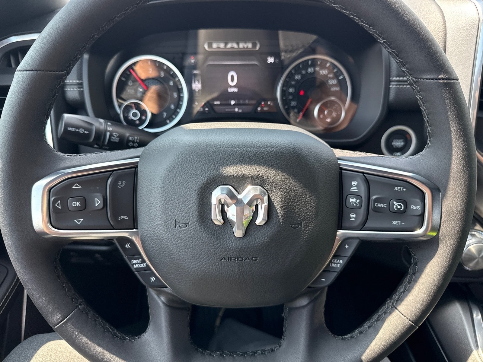 2026 RAM 1500 Laramie - Photo 23