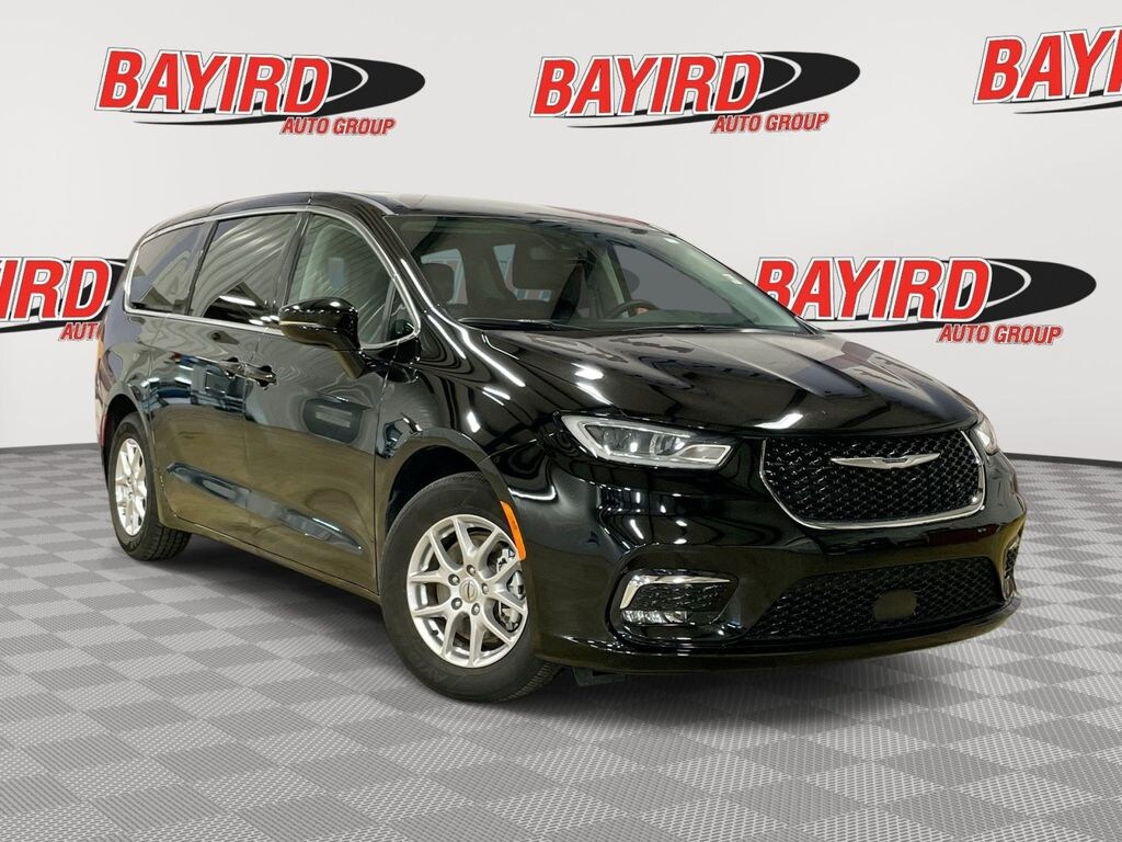Used 2024 Chrysler Pacifica Touring L Van Passenger Van