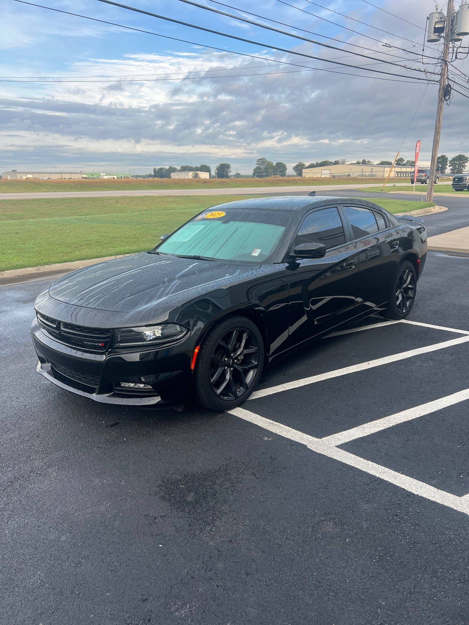 2023 Dodge Charger SXT photo 2