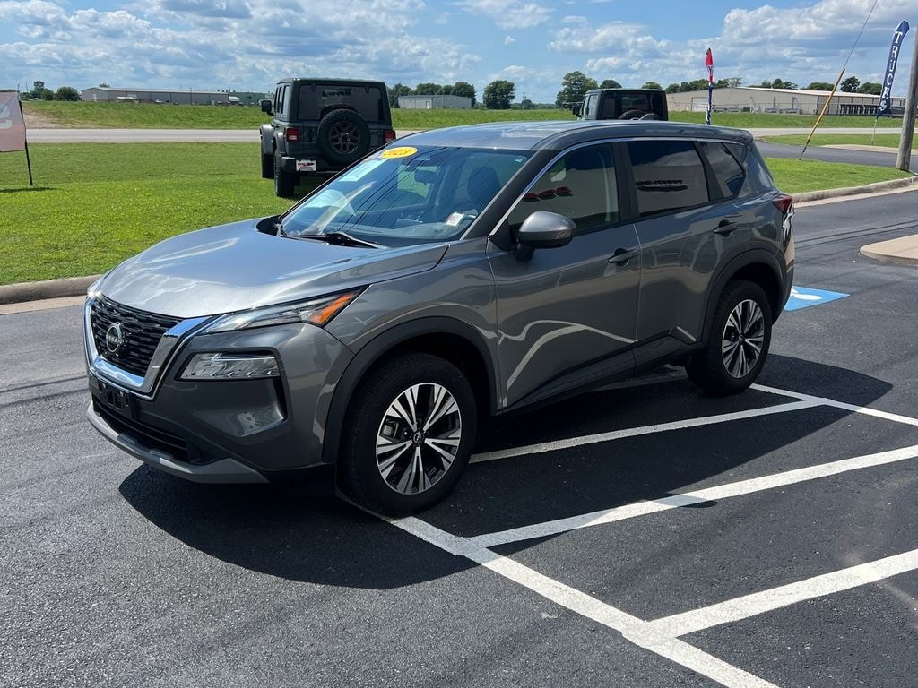 Used 2023 Nissan Rogue SV SUV