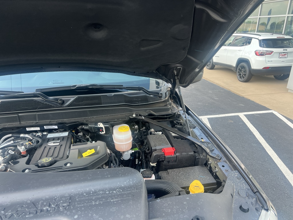2025 RAM 2500 Tradesman - Photo 19