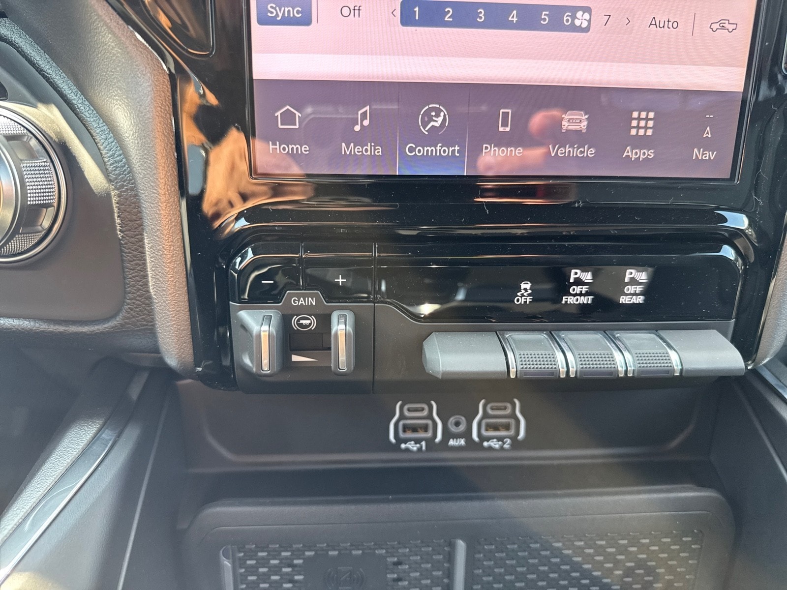 2026 RAM 1500 Laramie - Photo 29