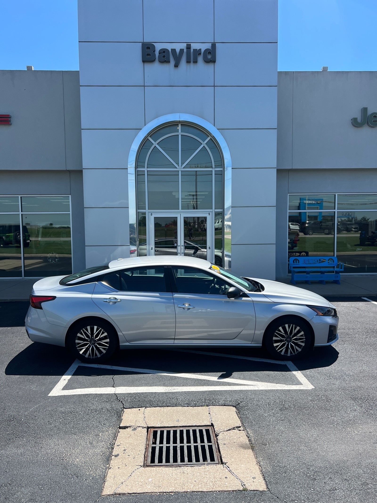 2024 Nissan Altima's photo