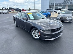 2022 Dodge Charger SXT Sedan