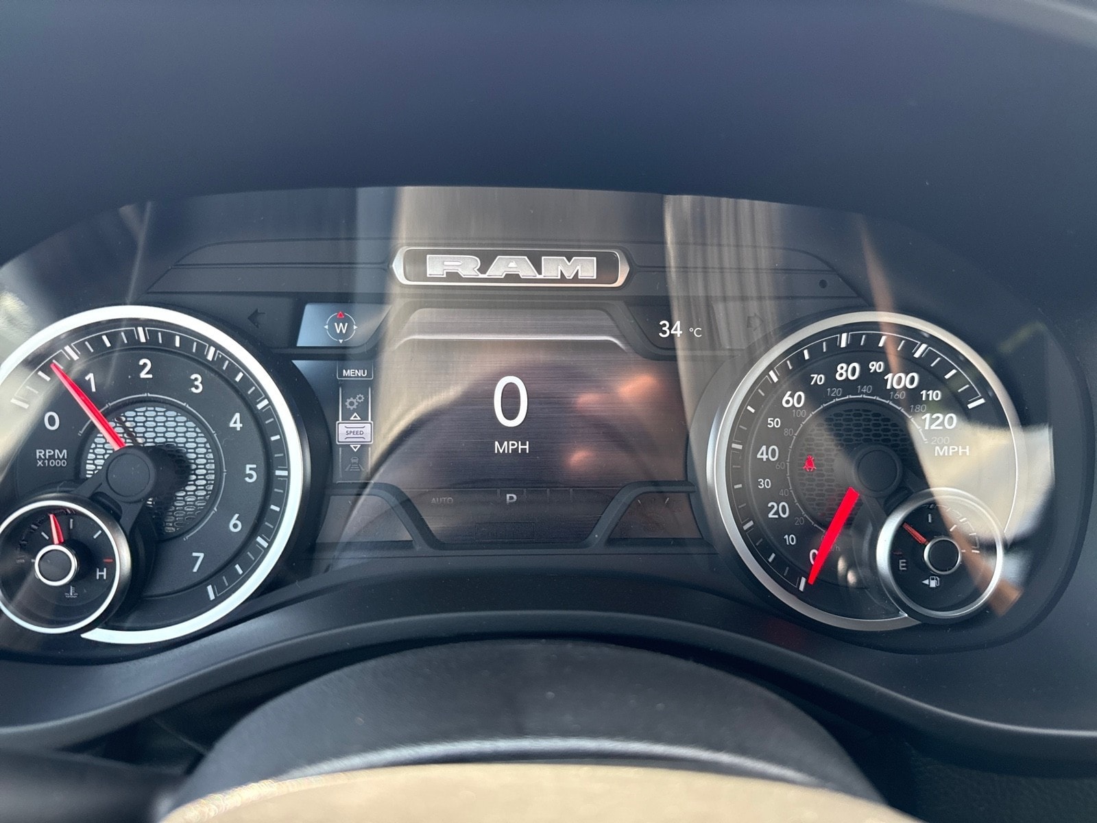 2026 RAM 1500 Laramie - Photo 24