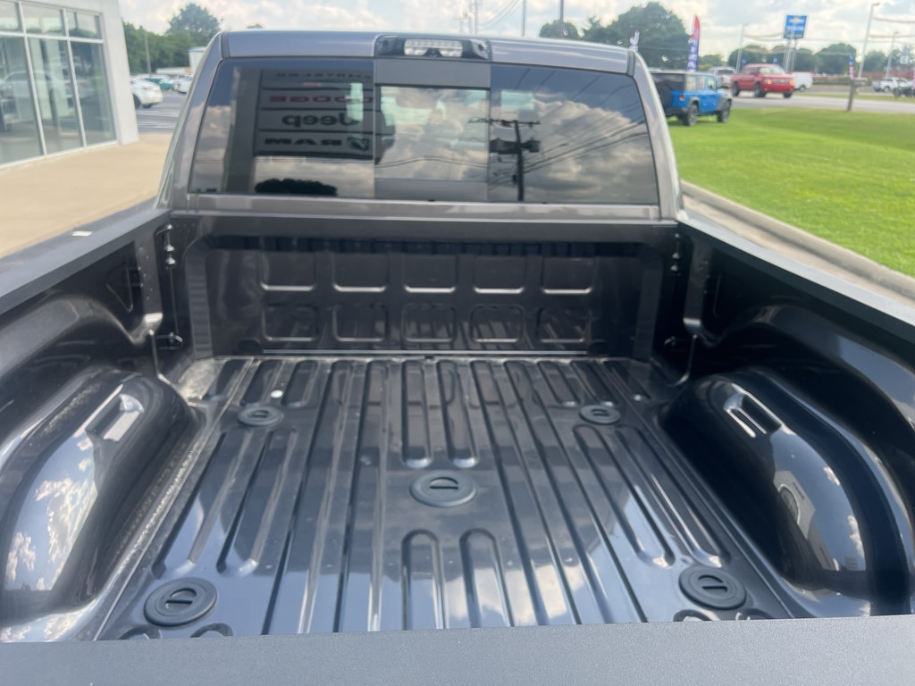 2025 RAM 2500 Tradesman - Photo 12