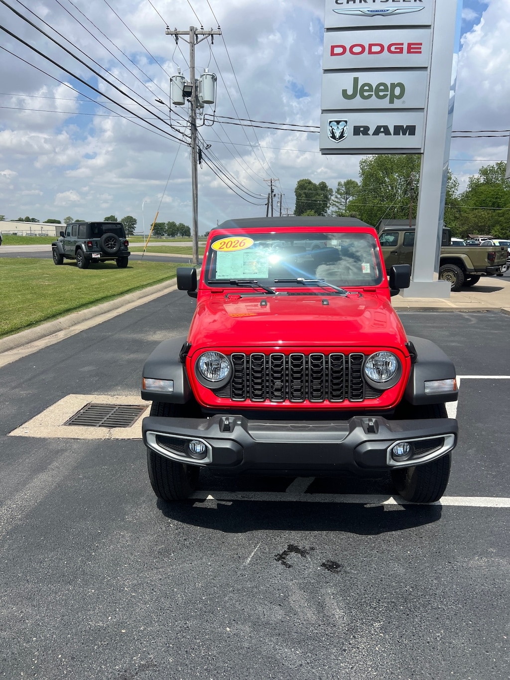 New 2026 Jeep Gladiator Sport Pickup