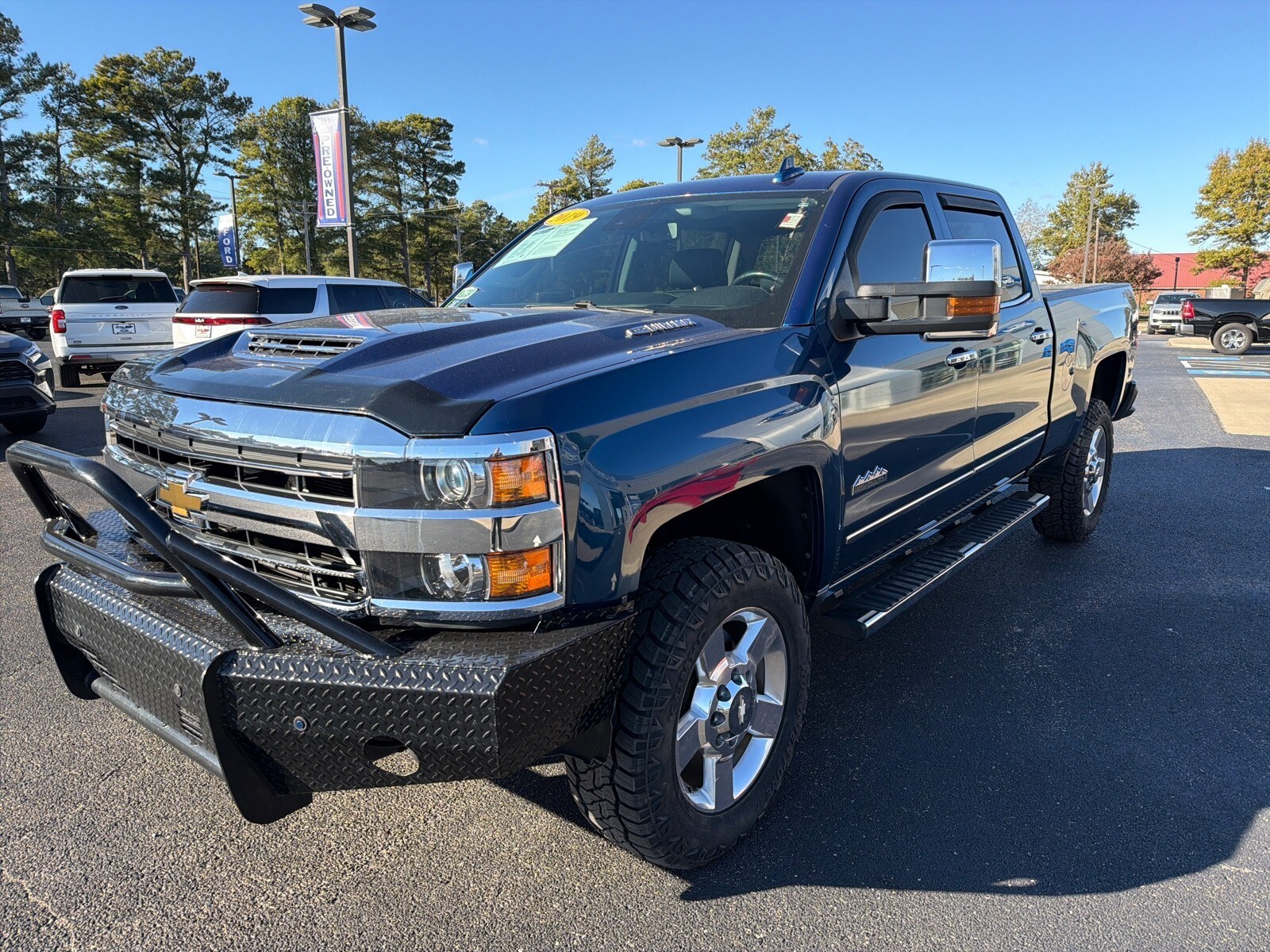 2019 Chevrolet Silverado 2500HD High Country photo 4
