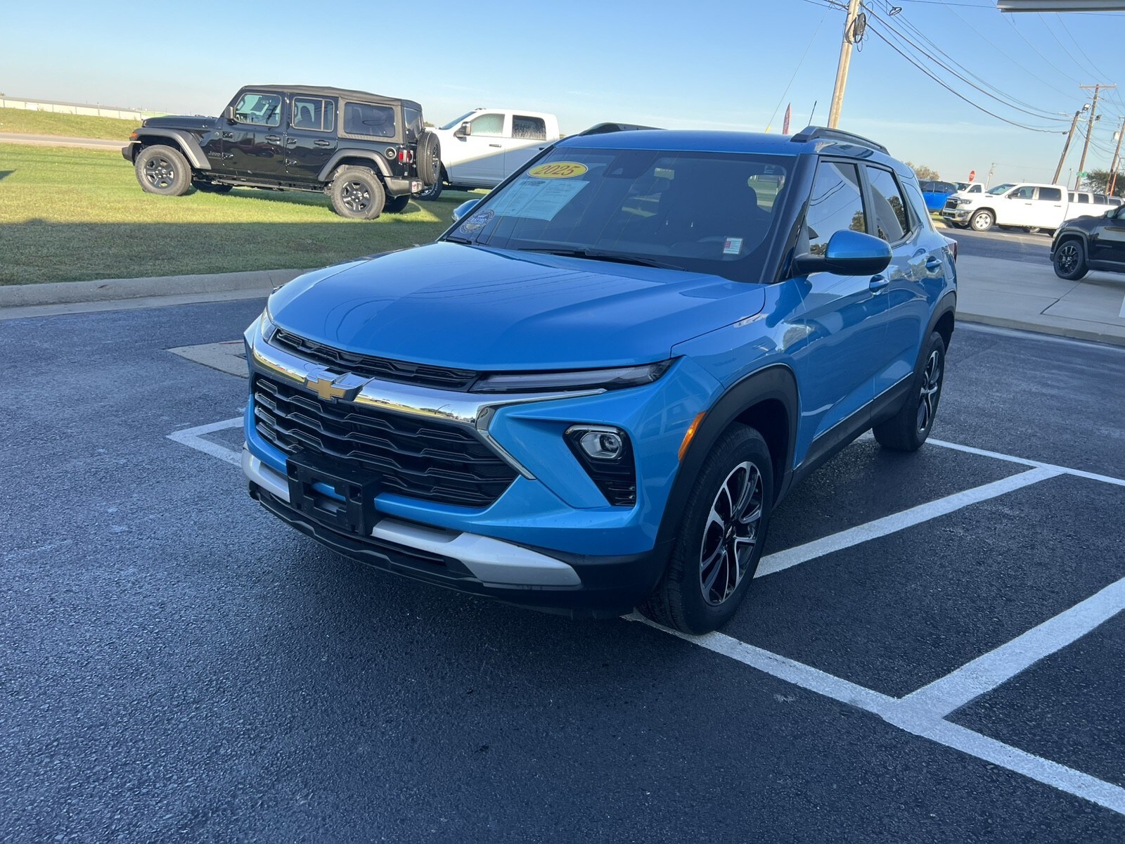 2025 Chevrolet Trailblazer LT photo 4