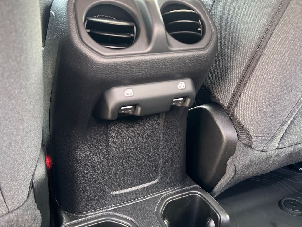 2026 Jeep Gladiator Sport - Photo 17