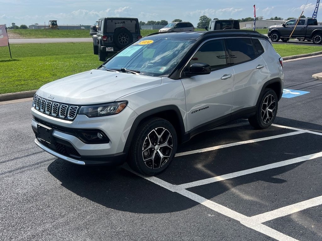 Used 2024 Jeep Compass Limited SUV