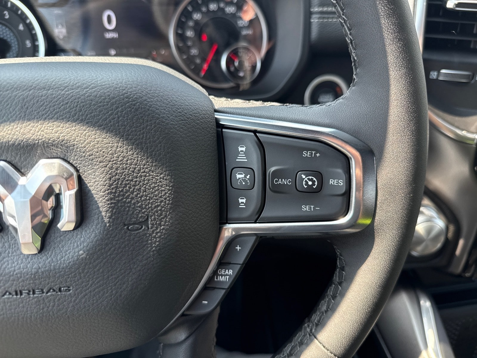 2026 RAM 1500 Laramie - Photo 22