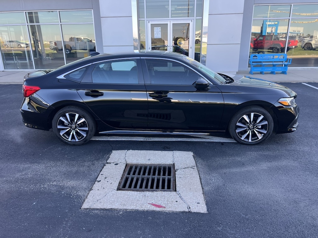 Used 2024 Honda Civic EX Sedan