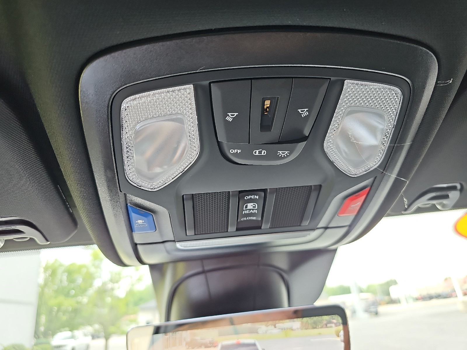 2025 RAM 2500 Tradesman - Photo 17