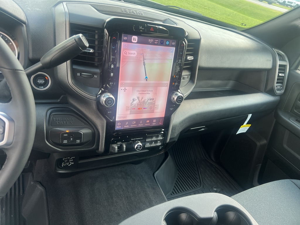 2025 RAM 2500 Tradesman - Photo 30